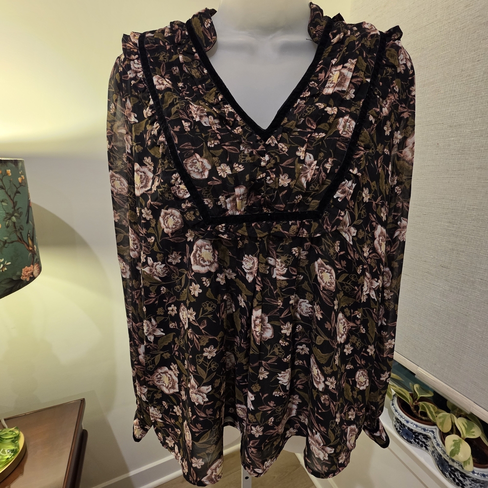 Dex Black Floral V-Neck Ruffle Trim Blouse Fairygoth Boho Romantic
